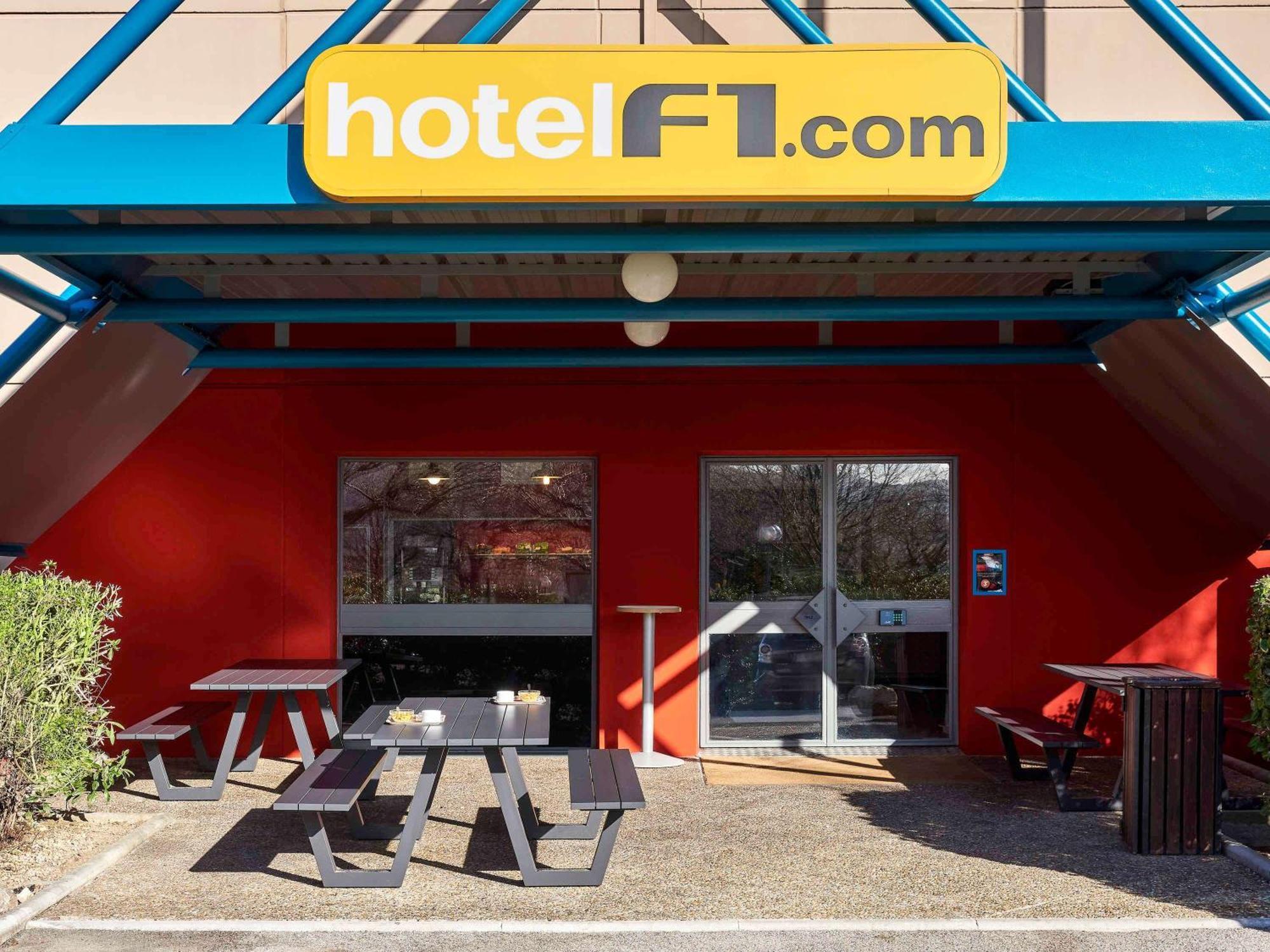 Hotelf1 Angouleme 尚尼耶 外观 照片